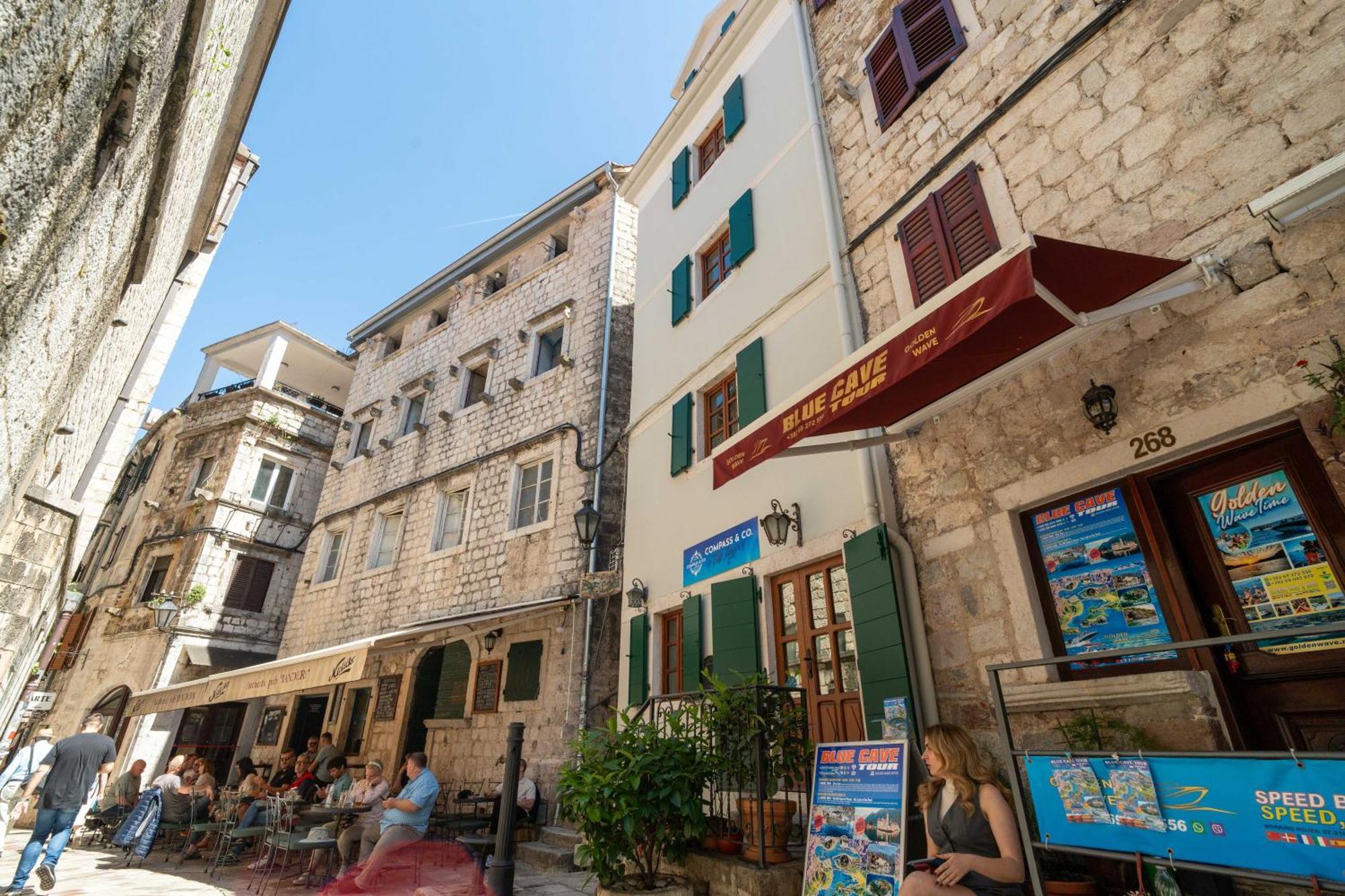 Studios Belvi Kotor Kültér fotó