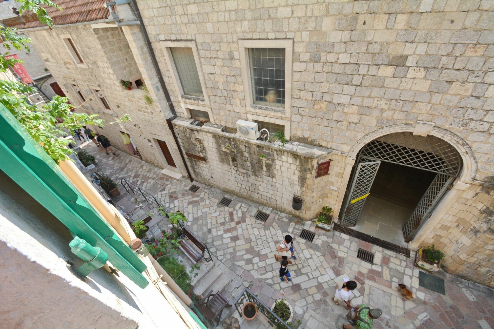 Studios Belvi Kotor Kültér fotó