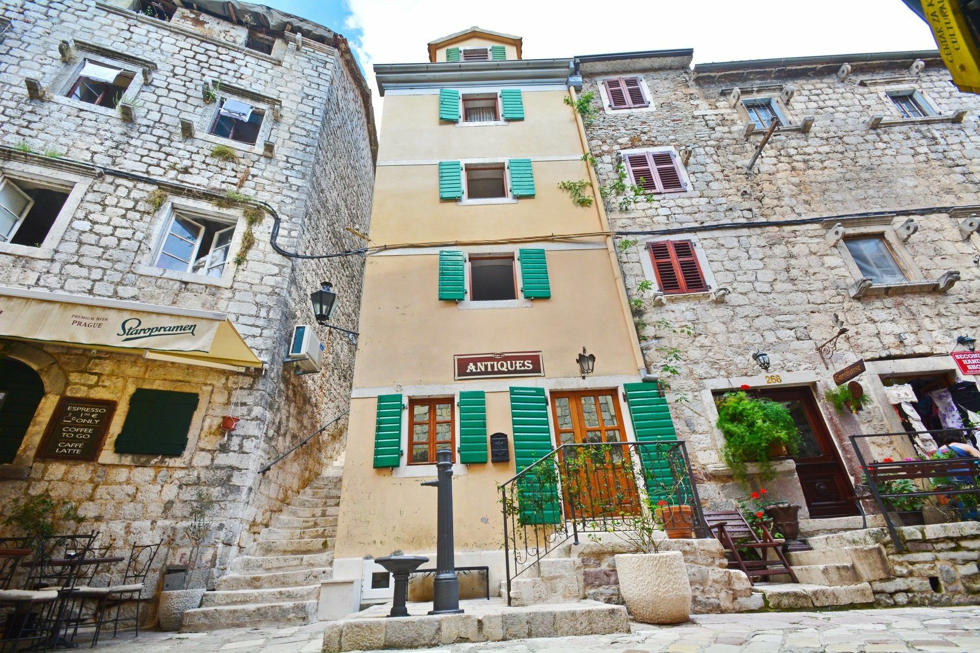 Studios Belvi Kotor Kültér fotó